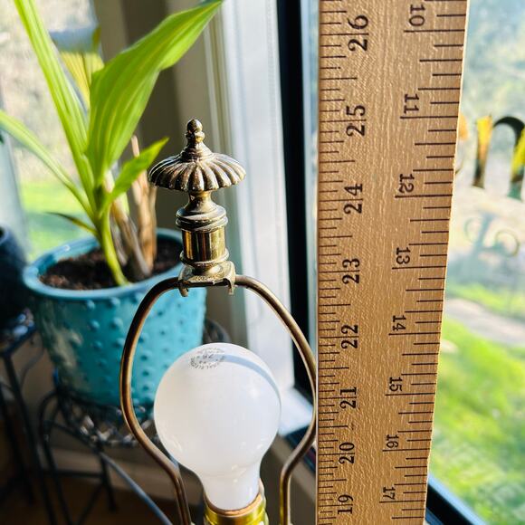 VINTAGE BRASS STIFFEL TABLE LAMP CANDLE STICK STYLE 24”H - Picture 11 of 11